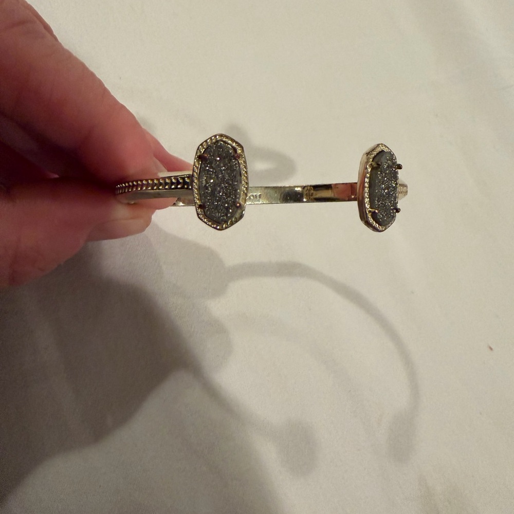 Kendra Scott - Picture 2 of 4